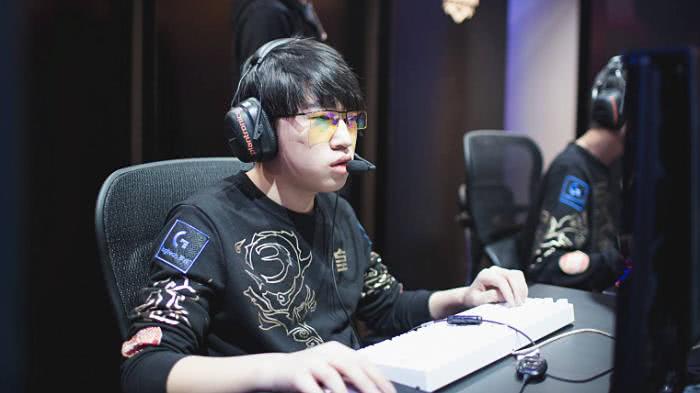 豪门底蕴从 豪门底蕴从